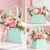 BOLSA TIPO CARTERA PARA RAMOS FLORALES CON ASAS Y BORDES DORADOS X10 UNID